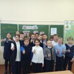 В 5 "Б" классе прошёл классный час "Традиции советов" в рамках обучающей программы "Я.Моя семья.Моя Родина"